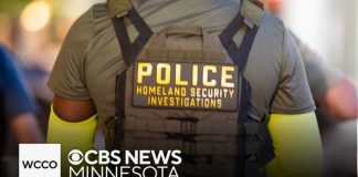 Federal agent loses part of their finger during protest, DHS says