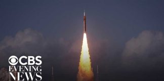 Astronauts Moon-Bound After 50 Years