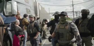 Senator Hit by Pepper Spray in Chaos Major Clashes Pepper Balls and Spray as ICE Pushes Protesters away from Delaney