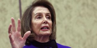 Democrats Watch as Socialists Fill the ‘Big Tent’ Democrats Watch as Socialists Fill the 'Big Tent'