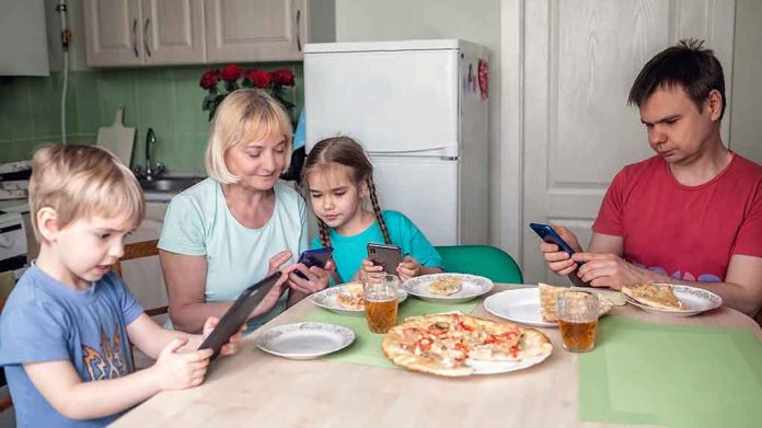 shutterstock_1721876011 (1)