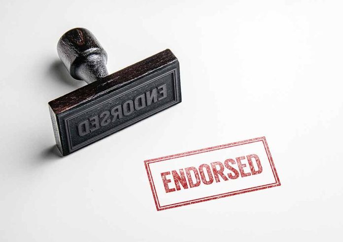 621176360 featured image democrat mayor endorses trump