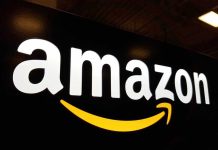 Amazon logo with a yellow smile arrow